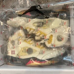 OFF WHITE JORDAN 5 SAILS